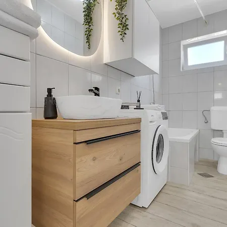 Mediterranean Living Apartamento Makarska